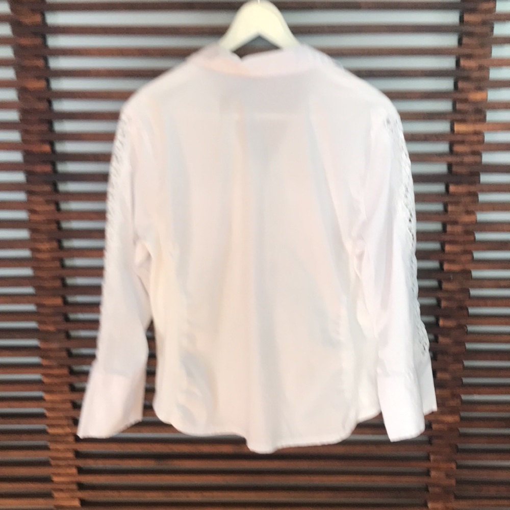 Cute White Button Down - image 4